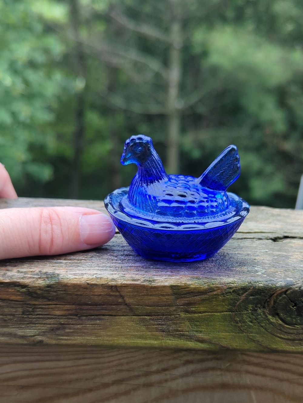 Vintage Cobalt Blue Hen - Picture 3 of 10